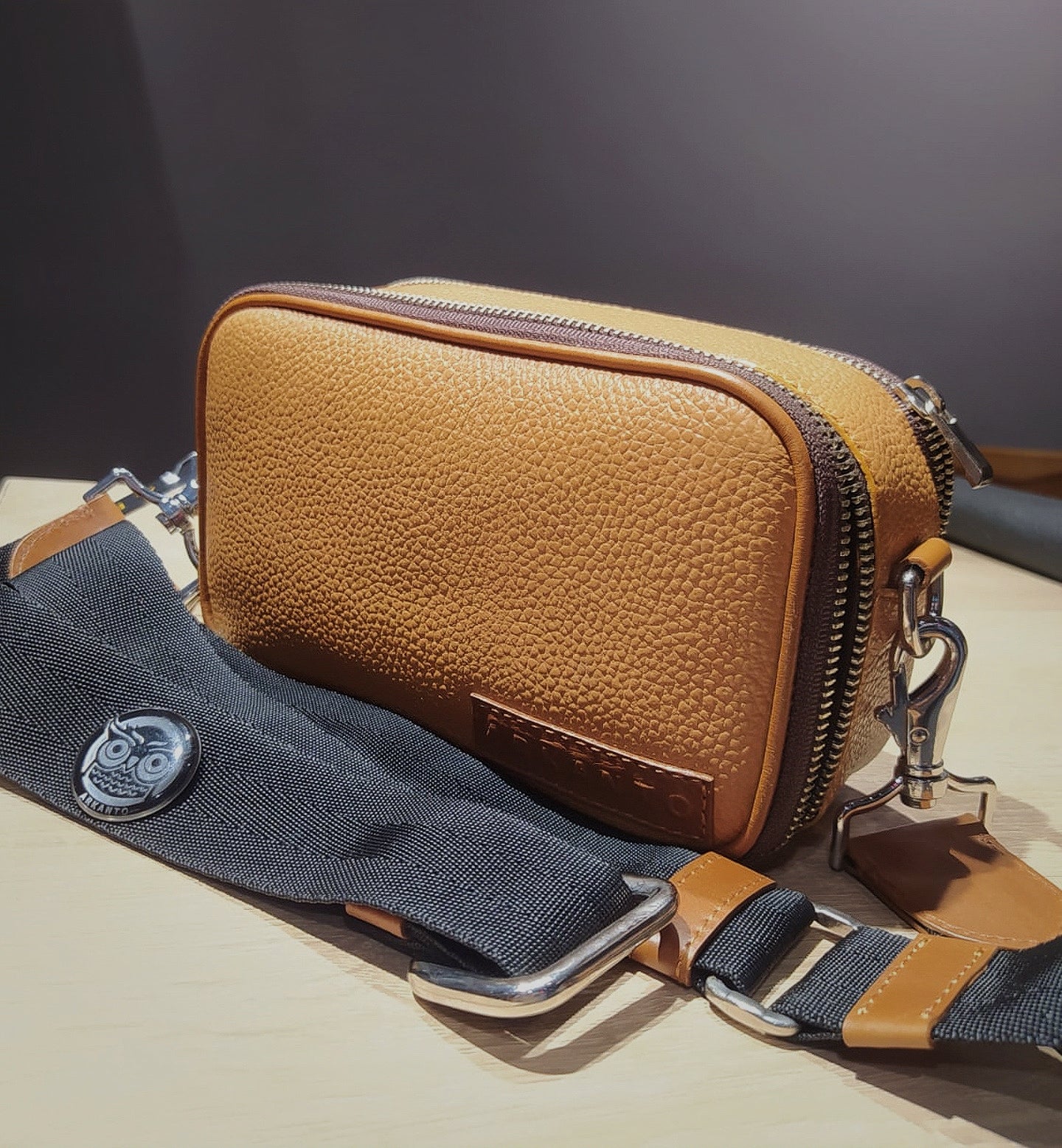 Cartera Baúl 100% cuero