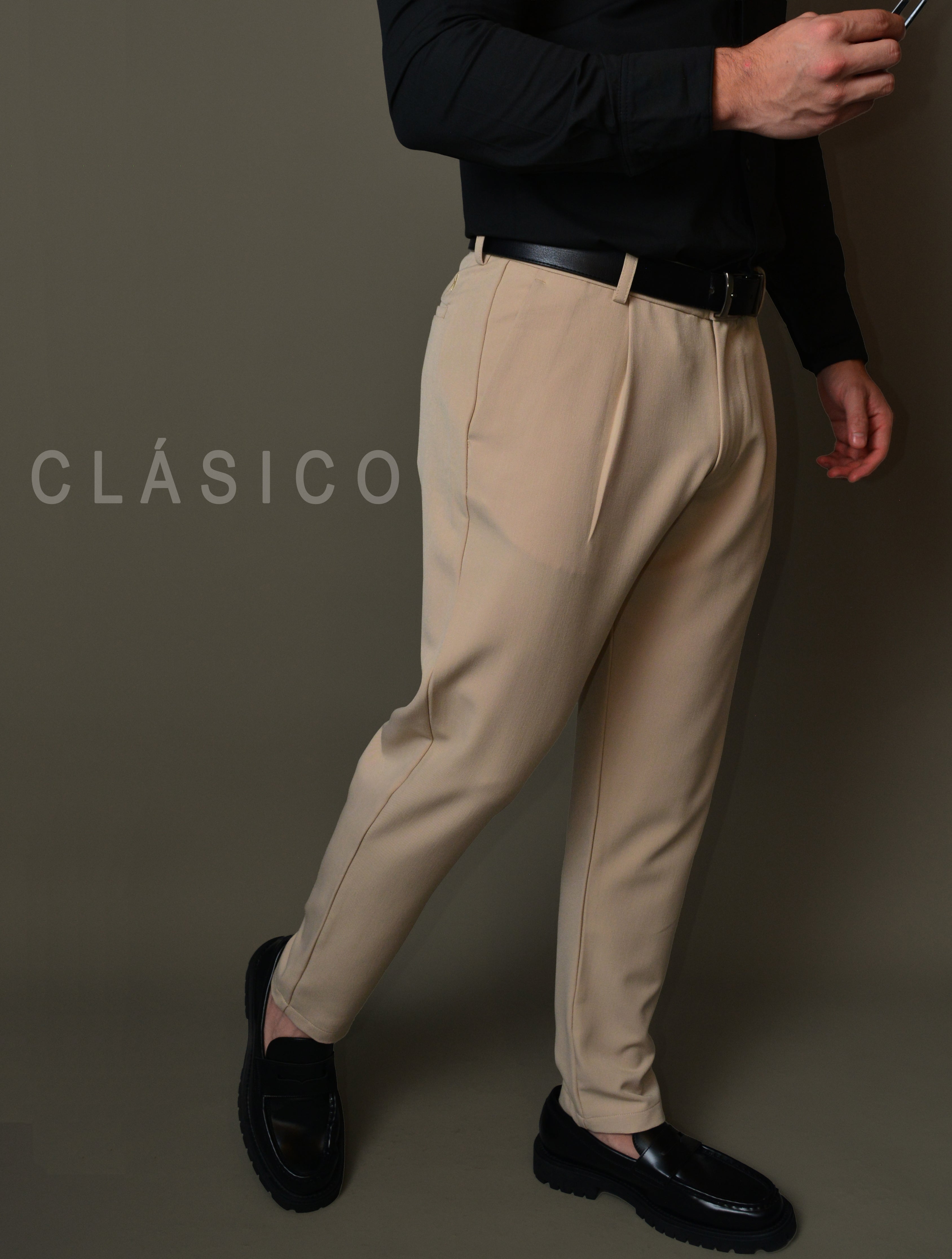 Pantalon Clasico a Pliegues